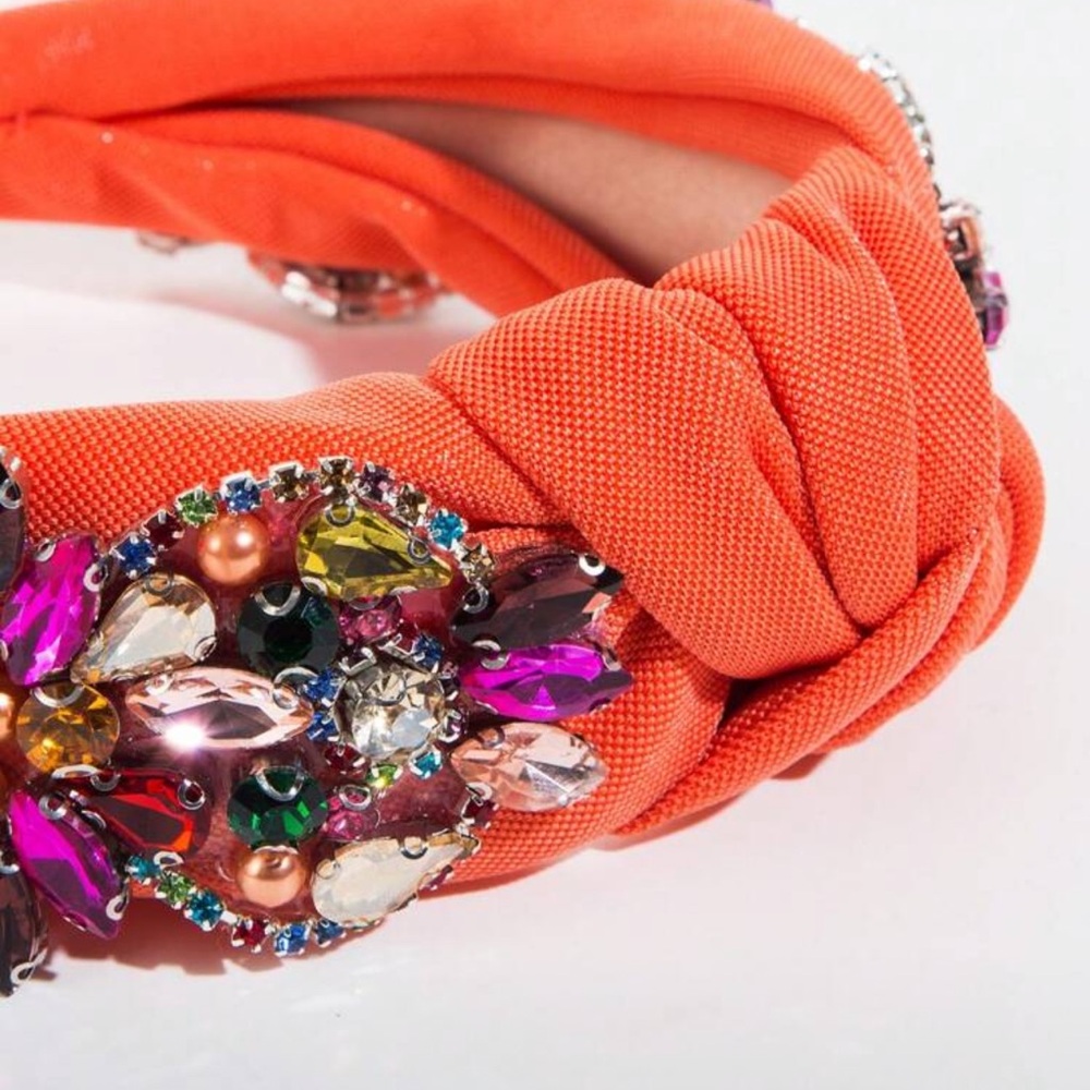 Wide Edged Embroidered Headband | Chic Simple Multifunctional Hair Accessory - Picture 3 of 4